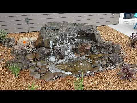 Large bubbling boulder water feature