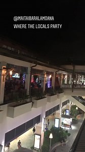 Who’s been to Mai Tai Bar at Ala Moana Center? It’s a local hangout, island-style and oh so much fun!!! | The Hawaiʻi Admirer