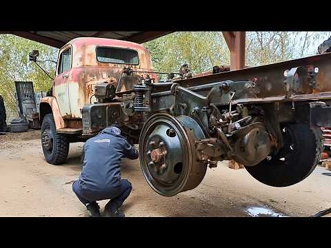 Man Restores 80-YEAR-OLD Tow Truck Back to New | Start to Finish by ‪@RV-19‬