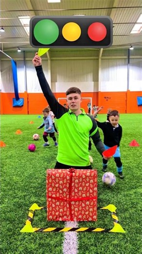 FOOTBALL RED LIGHT GREEN LIGHT! 🚥🔴🟢