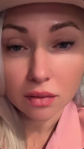 Anna I Hains on Instagram: "🎄🍞🎅🍞 SUCHAR DNIA 🍞🎅 Kliknij obserwuj, a od dziś Twoje poranki będą bardziej chrupiące niż tosty z hotelowej śniadaniówki. 😎 Jeśli kawa nie daje rady… ja mam memiczny defibrylator: codzienną Sucharoterapię 😂 💊 Efekt uboczny: niekontrolowane parsknięcia w pracy lub w tramwaju. Nie musisz klaskać, nie musisz lajkować — po prostu dołącz. A ja już zadbam, żebyś nigdy nie cierpiał(a) na niedobór sucharów. 👉 Kliknij „obserwuj” i codziennie odbieraj swoją porcję dob