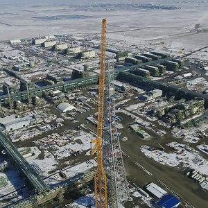 9.8K views · 344 reactions | With the recent completion of our newest flare stack in Kazakhstan's Tengiz Field, we’re taking our operations to new heights. The stack stands at 186 meters tall, making it the tallest steel structure in the field. Currently, our teams are operating under extensive COVID-19 safeguards and focused on maintaining safe and reliable operations as we enter the next phase of expansion at Tengiz. | Chevron | Facebook