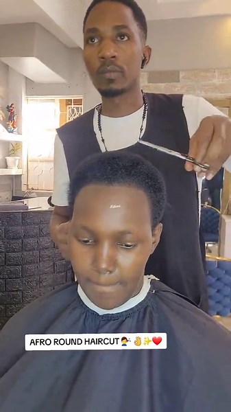 Afro round haircut 💇‍♂️ it's a professional ladies haircut one of the best haircuts on the trend. 👌✨️❤️#haircut0702809757 #afro #rithens #shorthair #haircut.