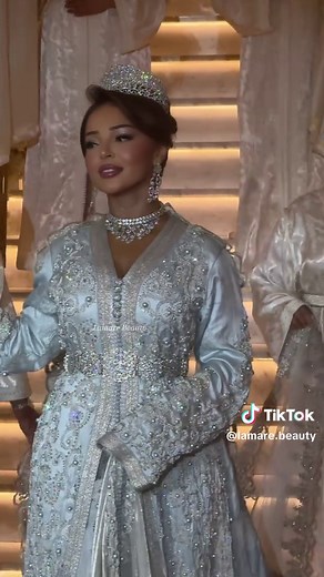 Maroccan Bride: A Stunning Caftan Experience
