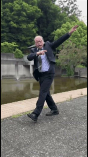 holy dance moves #trending ￼#asia #lifeisroblox #roblox #ishowspeedwannabe #football #youtubeshorts