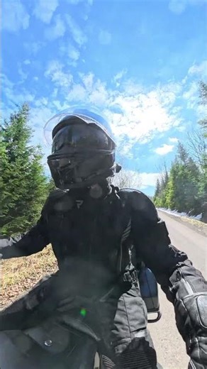 Enjoy riding my old 1990 Honda Goldwing 1500. #advmotorcycle #hondagoldwing #oldbikes