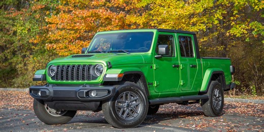 Tested: 2025 Jeep Gladiator Sport S Wants You to Love It in Spite of Its Flaws