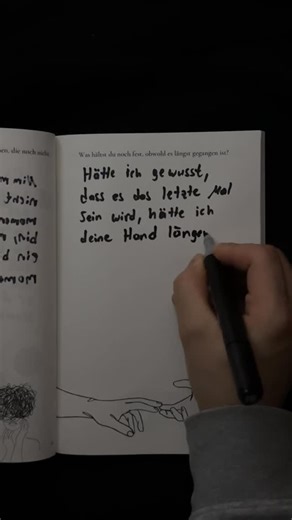 I‘m an Overthinker on Instagram: "Hätte ich gewusst… ☁️Bist du es leid, von endlosen Gedankenschleifen gefangen zu sein? ☁️Möchtest du das Gefühl der ständigen Selbstzweifel und Sorgen hinter dir lassen? ☁️Möchtest du deine Gedanken kontrollieren und im Hier und Jetzt leben? „I’m an Overthinker“ ist mehr als nur ein Buch. Es ist ein geführtes Journal, der dir hilft, deine Denkgewohnheiten zu verstehen, zu verändern und dich selbst auf eine tiefgreifende und transformative Reise mitnimmt. Es ist 