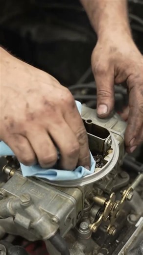 🧰 How to Clean Your Classic Car Carburetor