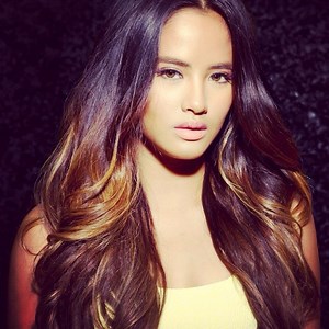Emmalyn (ex-G.R.L.) >> single "Phone Off"