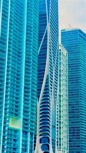 Lo que hace único a Downtown Miami 🌴🔥#florida #miami #downtownmiami