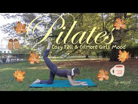 35 min Cozy Pilates 🍂 Full Body Workout | Gilmore Girls Autumn Vibes