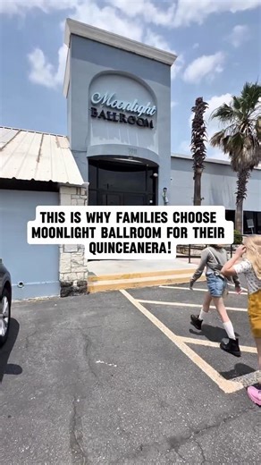 Moonlight Ballroom Event Venue on Instagram: "This is why families trust Moonlight Ballroom for quinceañeras ✨ Our packages start at $5,000 and include the details that matter: ✨ Elegant chandeliers & waterfall 💡 Professional sound, lighting & LED dance floor 🪑 Tables, linens & chiavari chairs 📺 TVs for custom monograms 🍸 Bar service, security & bridal suite Beautiful. Organized. Fully customizable. 💬 Comment “TOUR” for a tour #eventvenue #venue #eventspace #sanantoniotexas #quinceanera"