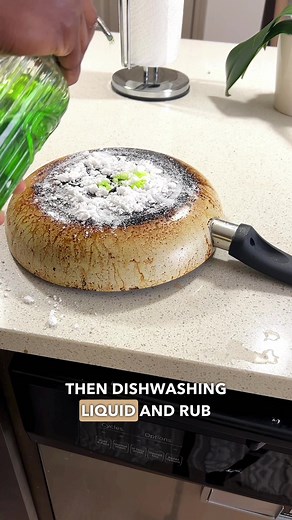 How to Clean Pots with Baking Soda and Vinegar: Ultimate Guide