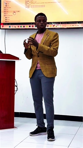 ‏Authentication vs authorization