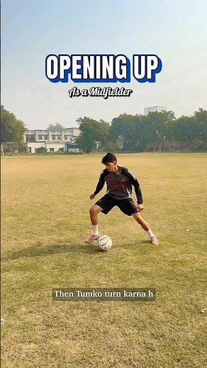 Midfield mastery! 🤯 Open up your game with these PRO tips! 💯 🔥 #football #shorts