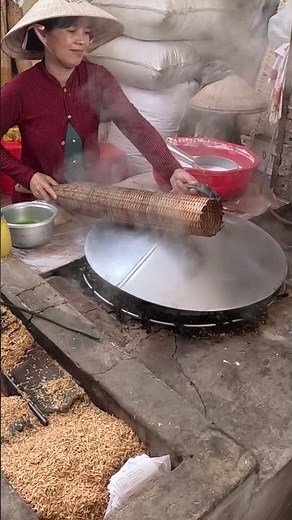 Making Rice Paper Sheets and Rice Noodles in Vietnam