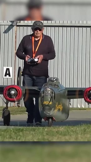 Awesome RC Engines: Helicopters and Trucks