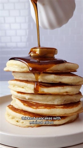 Gluten-free pancakes 🥞🫶 This is my all-time favourite pancake recipe because it gives the softest, fluffiest, thickest pancakes with minimal effort – and you'd never know they're gluten-free!! They seriously turn out PERFECT every single time 🙌 [GLUTEN-FREE] Recipe link in first comment! ❤️ #pancakes #pancakerecipe #glutenfree #breakfast #breakfastideas #brunch #homecooking #recipe | The Loopy Whisk