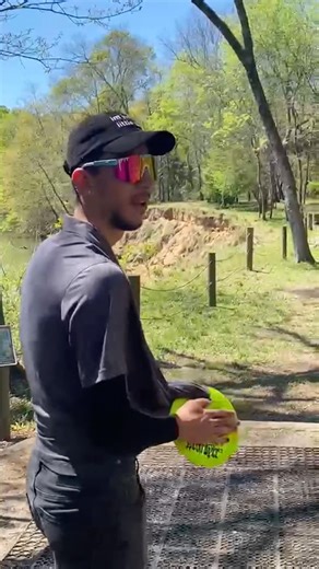 Brings me back… these are the good old days #discgolf #discraft #flyingdisc #frisbeesport