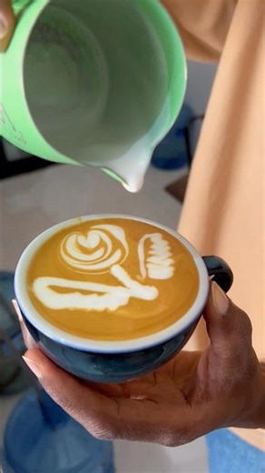 Rosetta latte art#barista #latteart #coffeeart #espresso