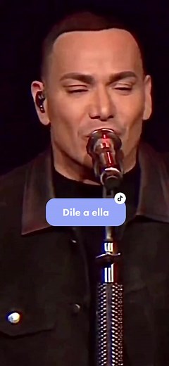 Dile a Ella: La Salsa Romántica de Víctor Manuelle