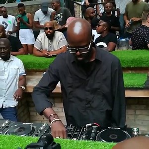 20 reactions | Follow us on Instagram and reliving dope memories from deep in the city https://buff.ly/2ib1NTU | House Music SA | Facebook