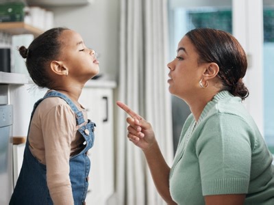 Dad: 'Moms, when you're yelling at the children, what should we do?'