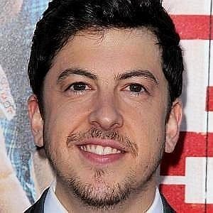 Christopher Mintz-Plasse – Age, Bio, Personal Life, Family & Stats | CelebsAges