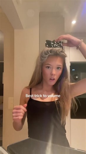 Hvordan få mer volum i håret – enkelt hair hack
