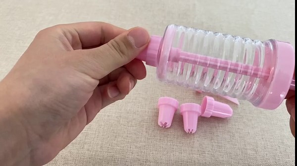 Cake Decorating Gun Kit 8 Icing Nozzles Frosting Piping Kit for Cupcakes, Canoe Cakes, Dessert Shells, Deviled Eggs, Cannolis, Scones, Donuts, Cream Puffs