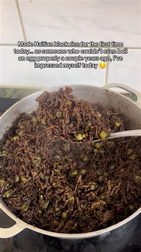 Learning to cook your own meals is worth it! #homecookedmeal #haitianblackrice #blackrice #diridjondjon