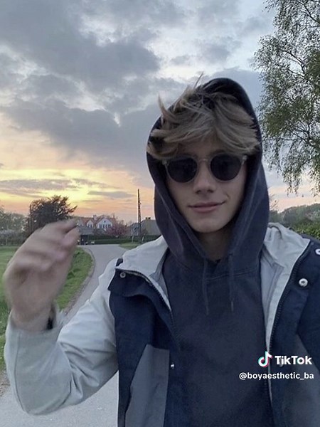 #aesthetic #goldenretriever #idea #outfit #global #pinterest #foryoupage #foryou #style #boys #viral #glowup #fy #fypシ