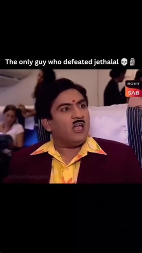 Selfish Banda on Instagram: "जापान अब लोगों के कदमों से बिजली बना रहा है 4 वहाँ की सड़कों और मैट्रो स्टेशनों पर ऐसे स्पेशल टाइल्स लगाए गए है जो हर कदम ऊर्जा में बदल देती है जब कोई उनपर चलता है , तो उसके वजन और मूवमेंट से टाइल्स पर दबाव पड़ता है, ये टाइल्स हल्का झुकी है और अंदर मौजूद पायजॉएलेक्टिस मटेरियल उस दबाव को बिजली में बदल देता है हर कदम से थोड़ी थोड़ी बिजली बनती है , लेकिन जब लाखों लोग एक दिन में चलते है , तो वही बिजली मिलकर LED लाइट्स, डिजिटल स्क्रीन और सेंसर तक को चला देती है 9 टोक्यो क