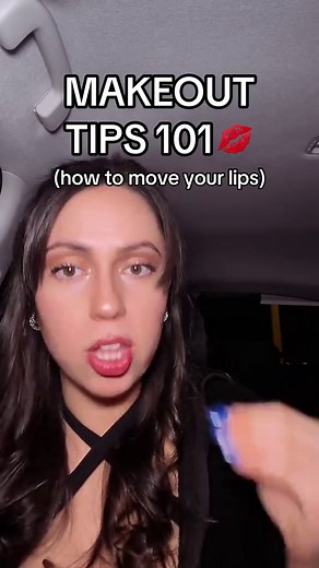 HOW TO MAKEOUT FOR BEGINNERS. THIS IS SOOO IMPORTANT BADDIES. IF YOU DONT KNOW HOW TO MOVE YOUR LIPS NOTHING ELSE WILL MAKE THE KISS BETTER. SO START WITH THE BASICS😘 you got this!!! xo #kissing #flirtingtips #spicy #romantic #rizz