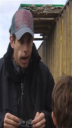 Ben Stiller Loses It on Set 😂 | Extras