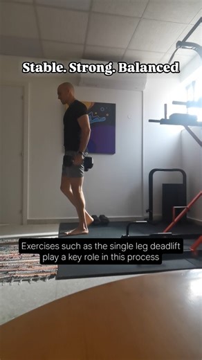 Akroasis Wellness & Therapy on Instagram: "Το κτίσιμο χαρακτήρα είναι άρρηκτα συνδεδεμένο με το κτίσιμο μιας ρουτίνας η οποία παραμένει ενεργή μέσα στο βάθος του χρόνου. Χρειάζεται υπομονή και αφοσίωση. Βασικός κανόνας της Εμβιομηχανικής : Το ανθρώπινο σώμα βελτιώνεται όταν βρίσκεται σε συνεχή λειτουργικότητα, ενώ παρουσιάζει στοιχεία φθοράς στην ακινησία. Σημαντικό : Το ανθρώπινο σώμα είναι κατασκευασμένο για να λειτουργεί εντός των φυσιολογικών του ορίων. Τα άκρα απλά επισπεύδουν την διαδικασί