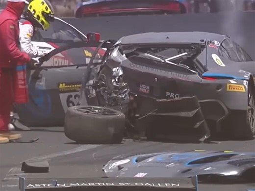 Massive Crash at Bathurst 12 Hour Race
