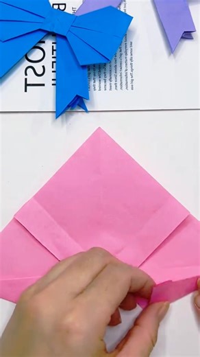 17K views · 106 reactions | Step-by-Step Origami Paper Bow ✨ #origami #paper #bow #papercraft #craft #diy #kidscraft #creativefun #handmade #easycraft | paper craft | Facebook