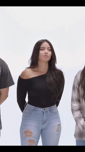 Flirtatious Pick-up Lines and Funny Banter in a Dating Show