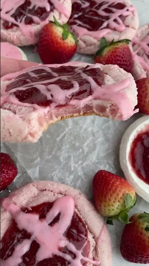 Strawberry Jam Cookies