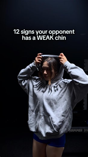 12 signs your opponent has a WEAK chin 🤡 #boxing #shadowboxing #fighting #fight #shorts