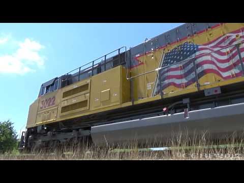 Sounds of the new EMD 12-1010J (SD70AH-T4) [Idle]