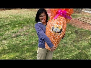 SMASHING Giant Chocolate Eggs #withme - Ramen Lunchdate