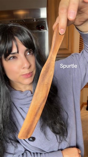 This handmade wooden spurtle is one of those kitchen tools you didn’t know you needed. Perfect for stirring oatmeal, mixing batter, scraping pans, and cooking without scratching your cookware. The long, slim design makes it easier to stir thick foods like porridge, soups, and sauces. A beautiful wooden cooking utensil for everyday home cooking and baking. #woodenspurtle #kitchentools #woodencookingutensils #homecookingessentials #kitchengadgets 🍳