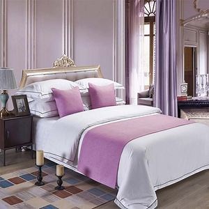 [Hot Item] High-End Boutique Hotel and Apartment Room Bed Linen Products Bed Runner Cushion Decoration for King Bed