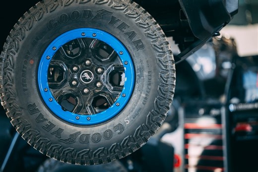 When it comes to bead locks, precision isn’t optional—it’s everything. At Axleboy, we mount every bead lock by hand, with expert attention to detail that machines just can’t match. ⚙️ It takes time, skill, and passion to make sure your Jeep or 4x4 is truly trail-ready. Because when you hit the rocks, your wheels should be the last thing you worry about. 👉 Trust the pros. Trust Axleboy. #Axleboy #BeadLockMounting #OffRoadPerformance #JeepLife #StLouisOffRoad #4x4 #AdventureBuilt #AxleboyNation |