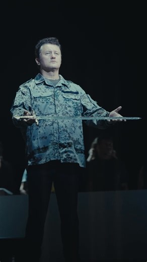 7.6K views · 97 reactions |  “Aida” de Verdi.  Dans son ouvrage créé en 1871 à l’Opéra du Caire, le compositeur alterne scènes épiques et airs intimes, portés par des thématiques à la fois intemporelles et universelles.  Mise en scène : Shirin Neshat 彩 Direction musicale : Michele Mariotti  Jusqu’au 4 novembre  Opéra Bastille 欄 Avec le soutien du Cercle Berlioz. | Opéra national de Paris | Facebook