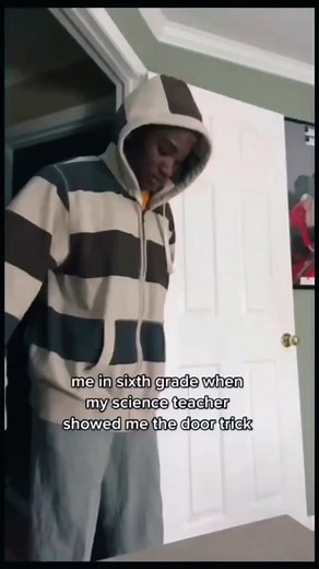 Understanding the Doorway Trick and Muscle Contractions