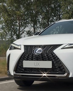 Tecnologia e creatività, potenza ed efficienza. Il Nuovo #LexusUX Hybrid è il perfetto esempio di ibrido. Scoprilo ➡ https://goo.gl/Zc9nJ7 | Lexus